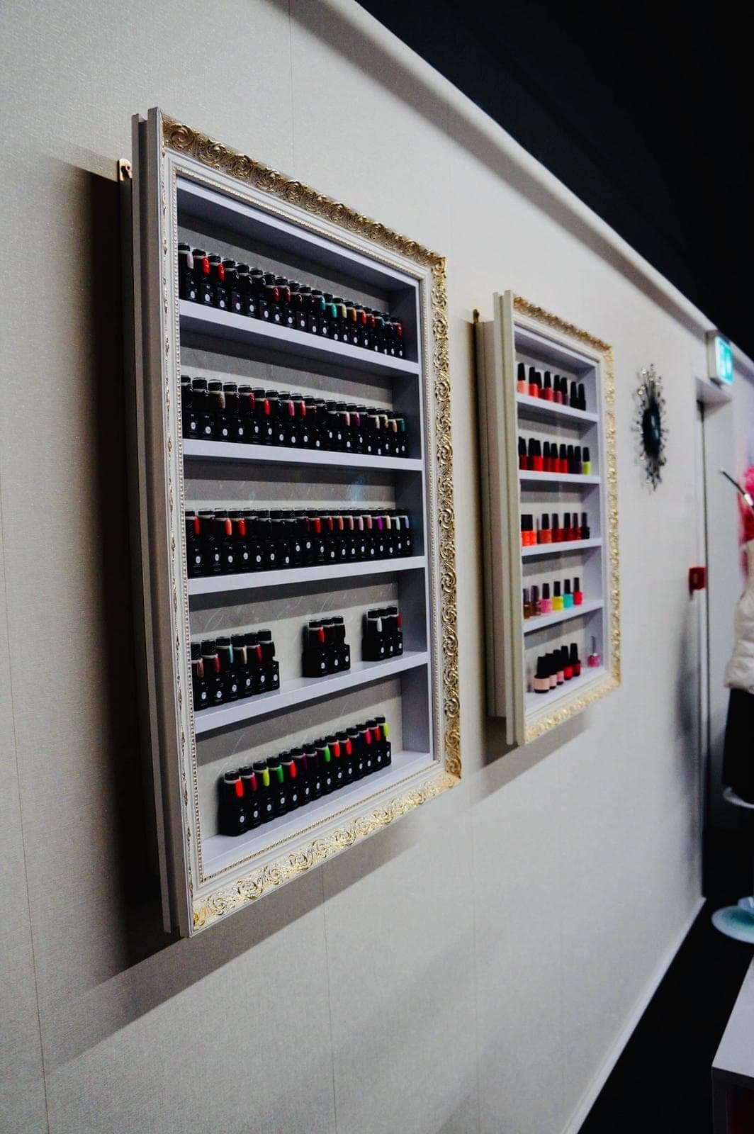 uv lack rahmen im salon